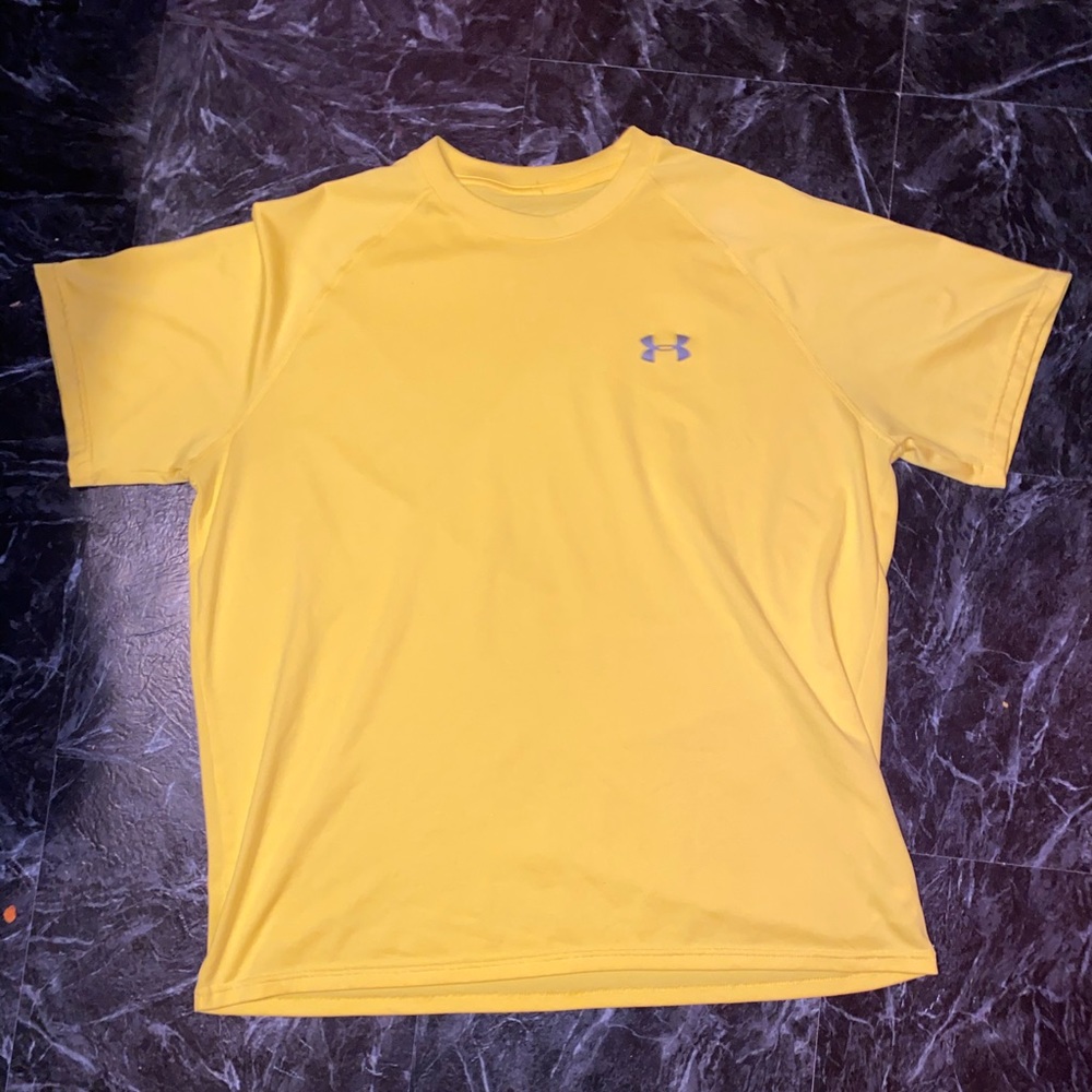 Men’s Yellow Under Armour Shirt